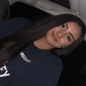 Meet your Posher, Sharon